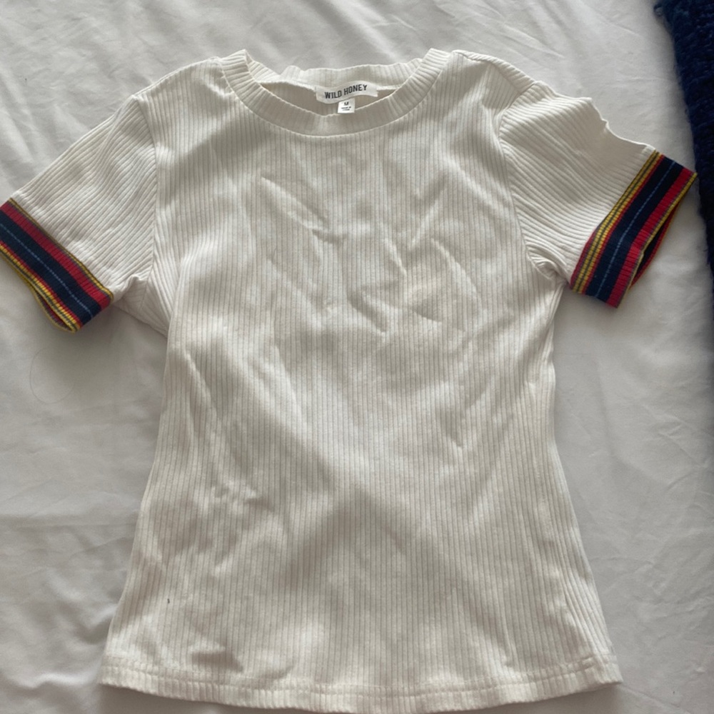 Cute tshirt with rainbow accents